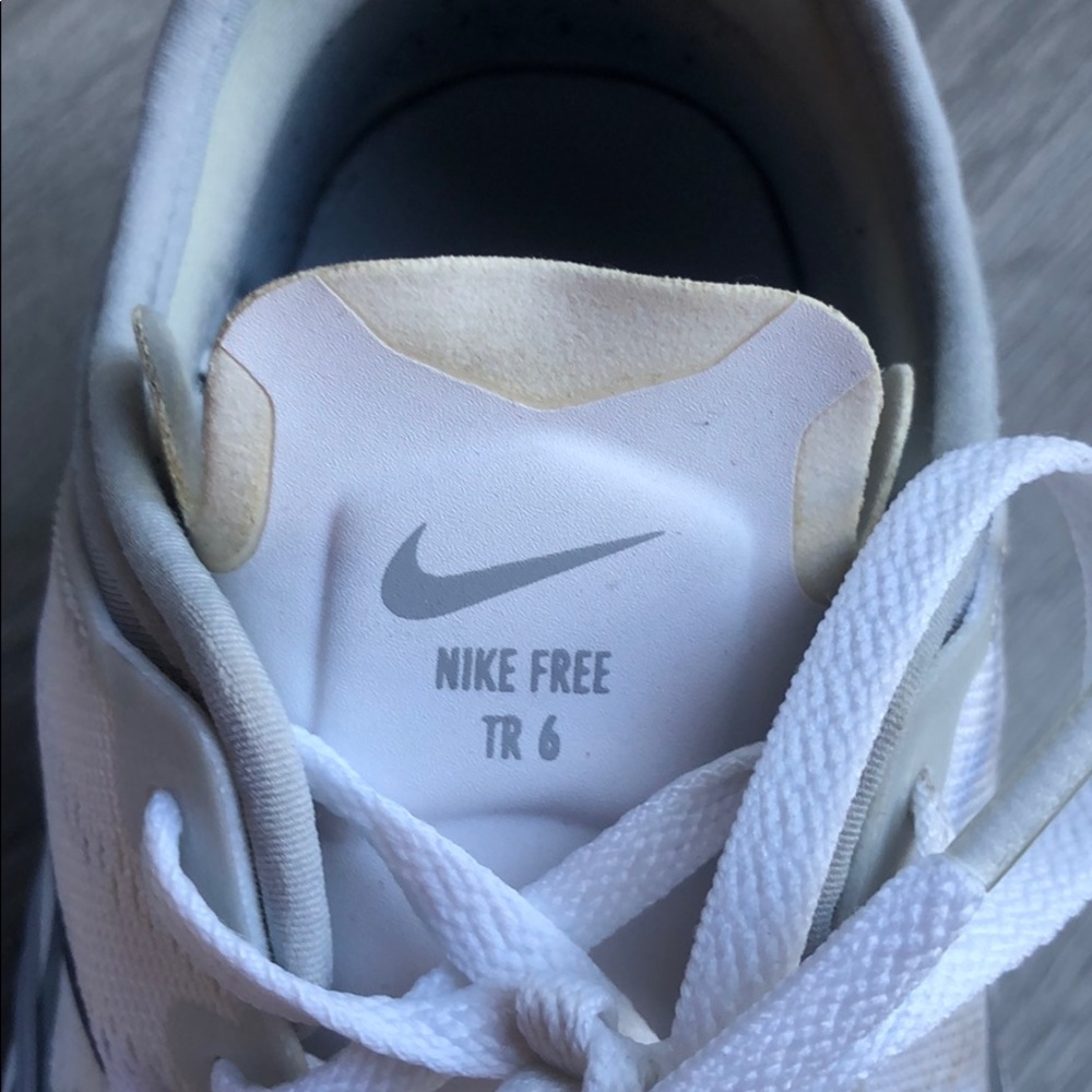Nike Free TR6 - Picture 6 of 7